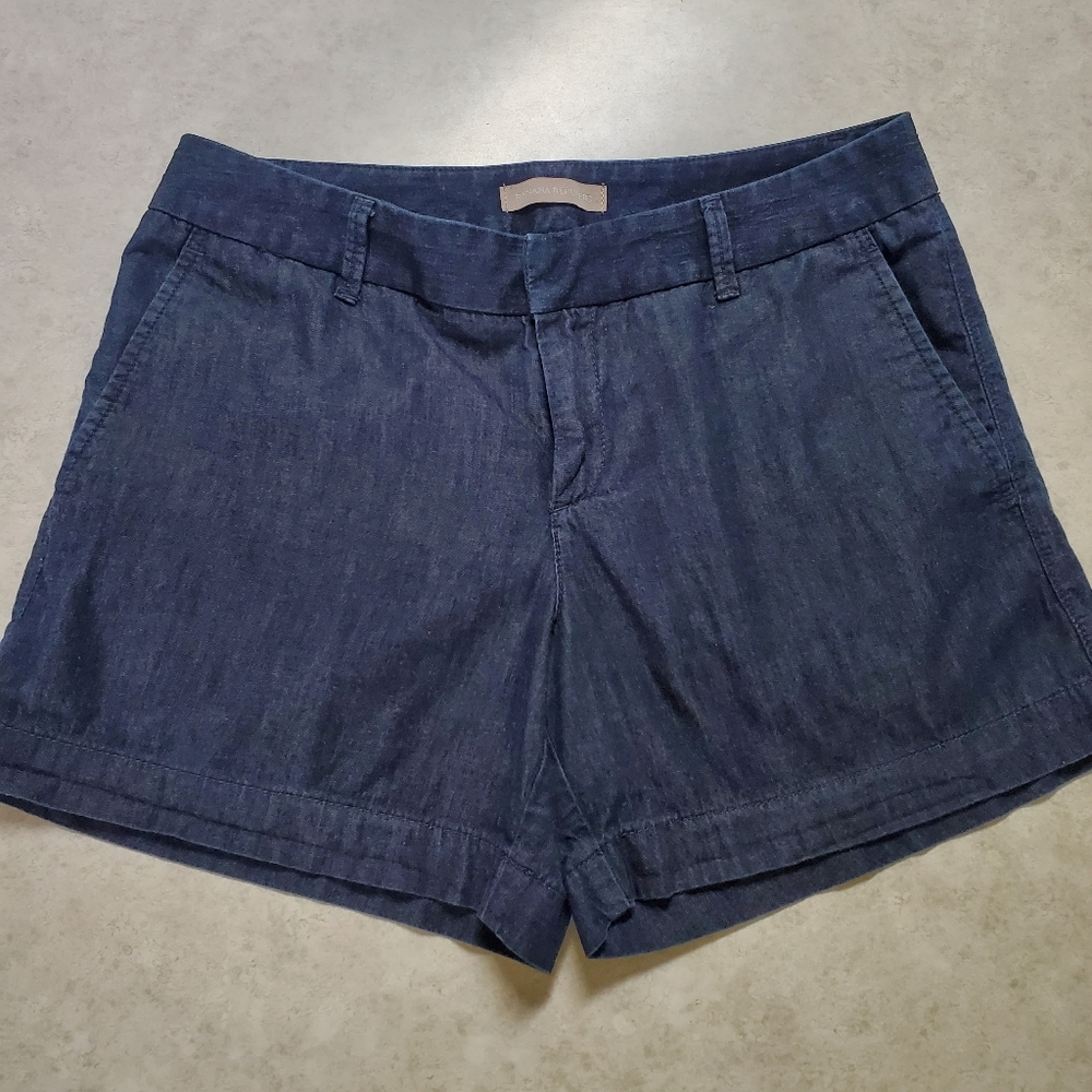 Lightweight Womans Banana Republic Jean Shorts